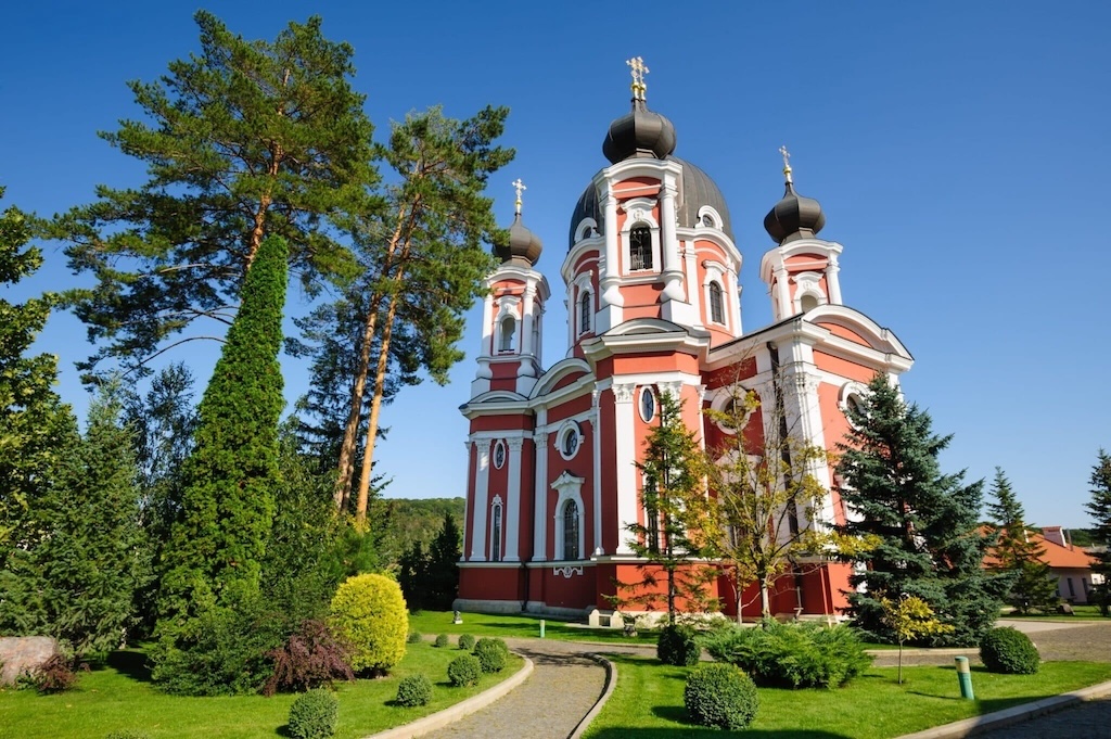 moldova tours